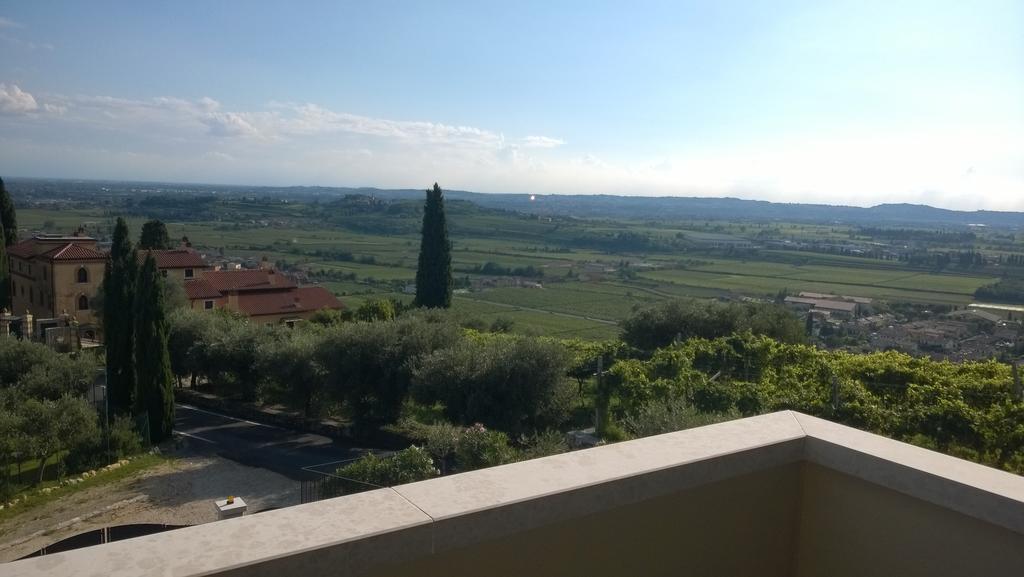 Villa Oleandri Сан Пиетро ин Кариано Стая снимка